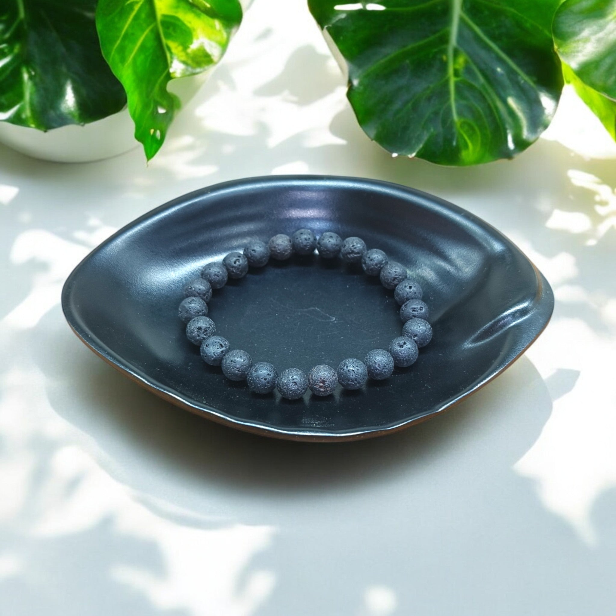 Lava Stone Single Line – Timeless Simplicity