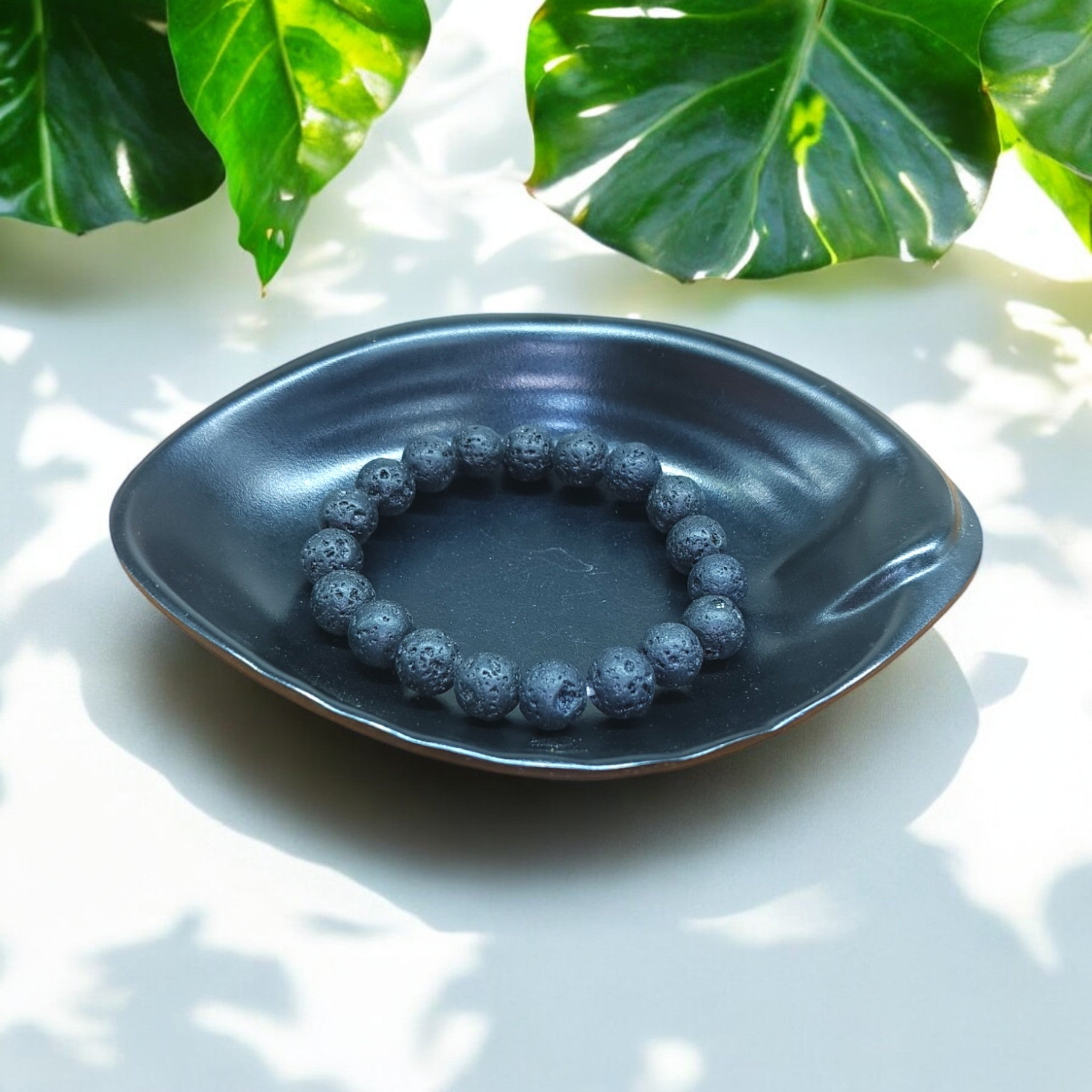 Lava Stone Single Line – Timeless Simplicity