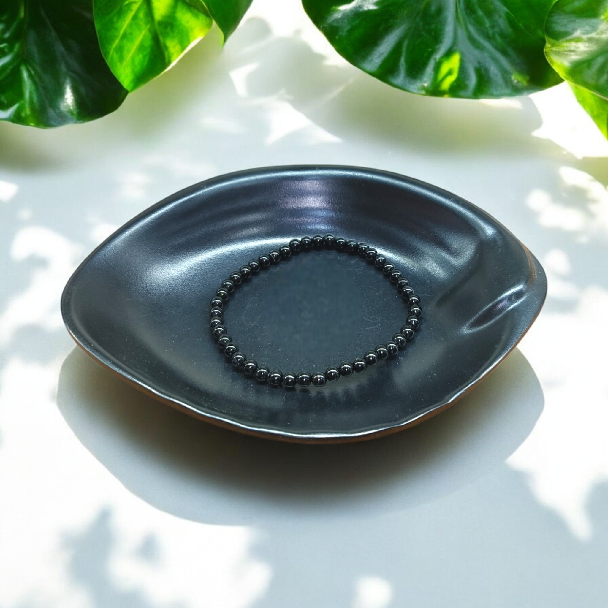 BLACK OBSIDIAN