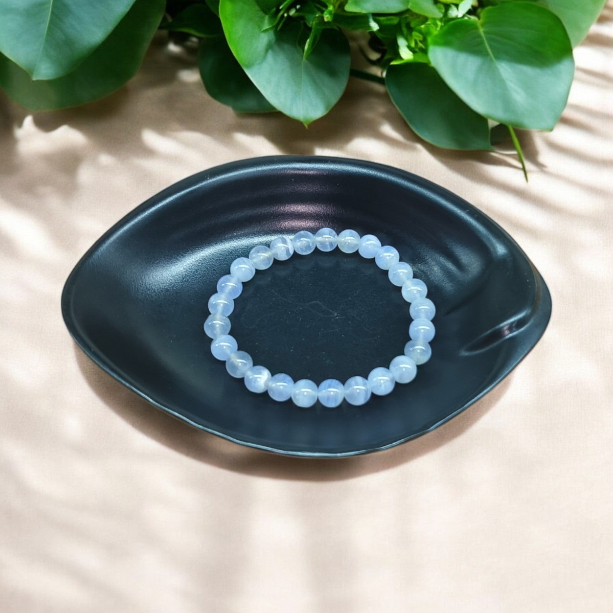 BLUE LACE AGATE  8 mm